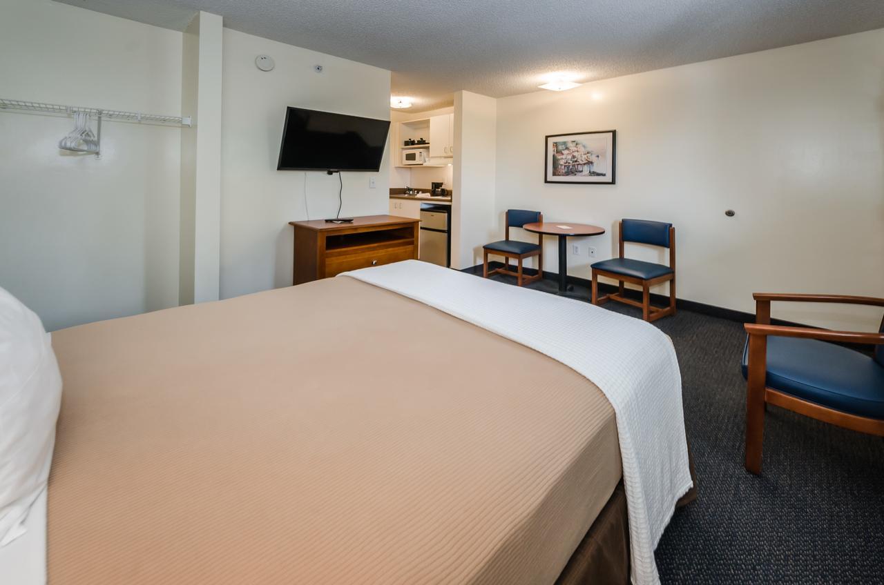 Tampa Bay Extended Stay Hotel ラーゴ エクステリア 写真