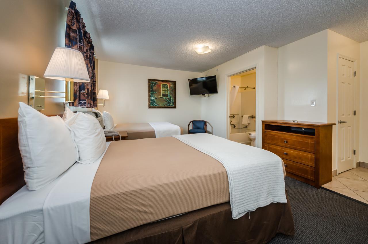 Tampa Bay Extended Stay Hotel ラーゴ エクステリア 写真