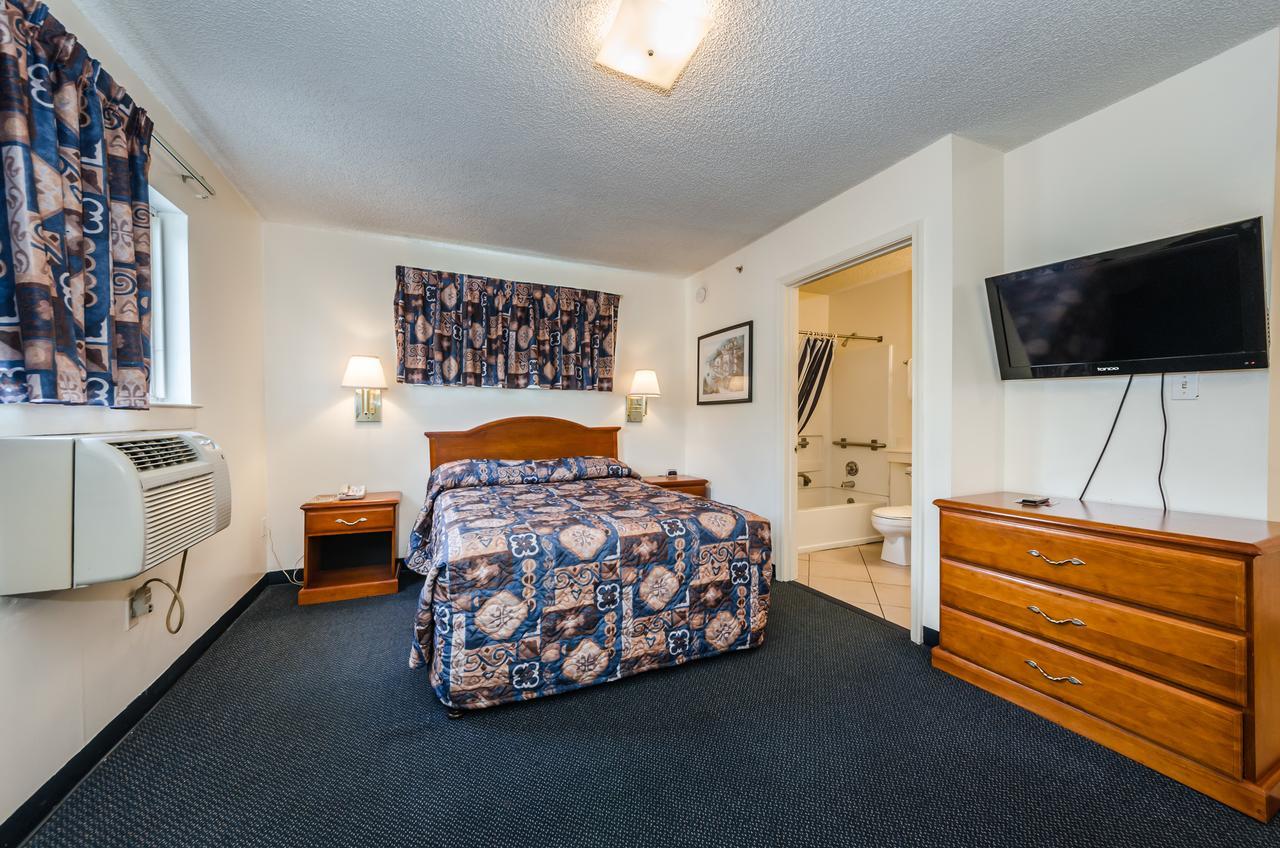 Tampa Bay Extended Stay Hotel ラーゴ エクステリア 写真