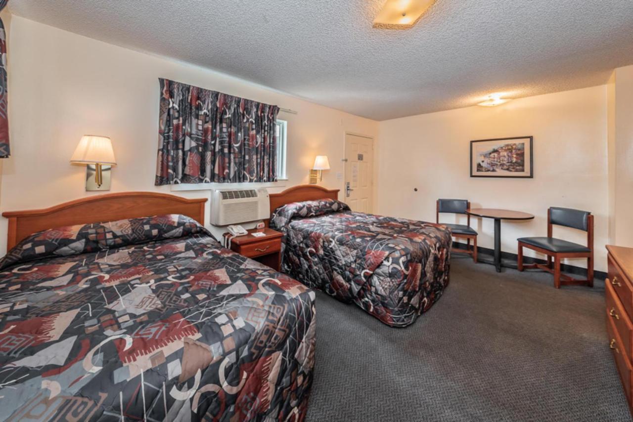 Tampa Bay Extended Stay Hotel ラーゴ エクステリア 写真